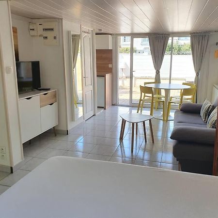 Logement Amboise Centre Avec Terrasse Privee Exterior foto