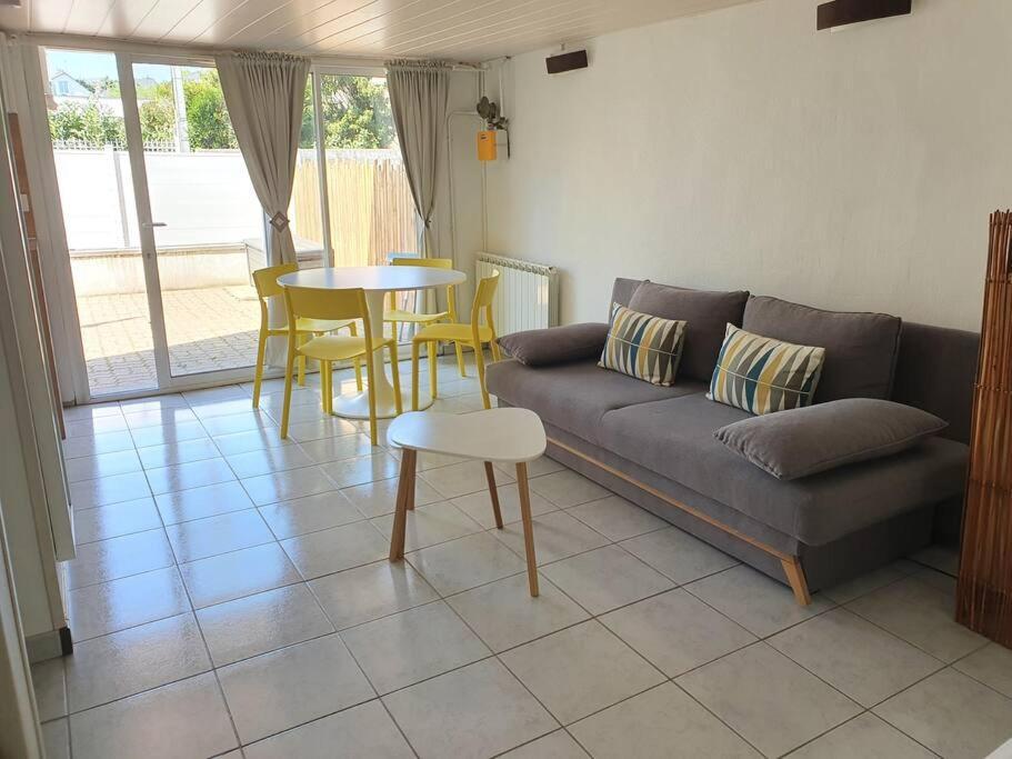 Logement Amboise Centre Avec Terrasse Privee Exterior foto